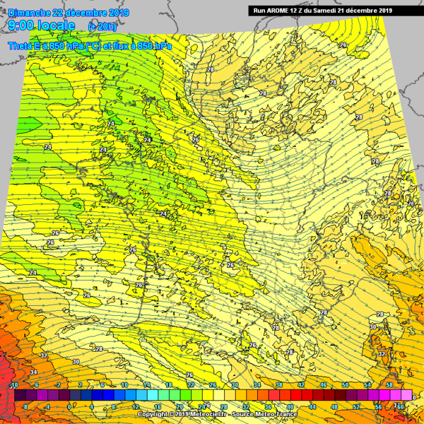 Theta-E AROME pour dimanche 9h loc.