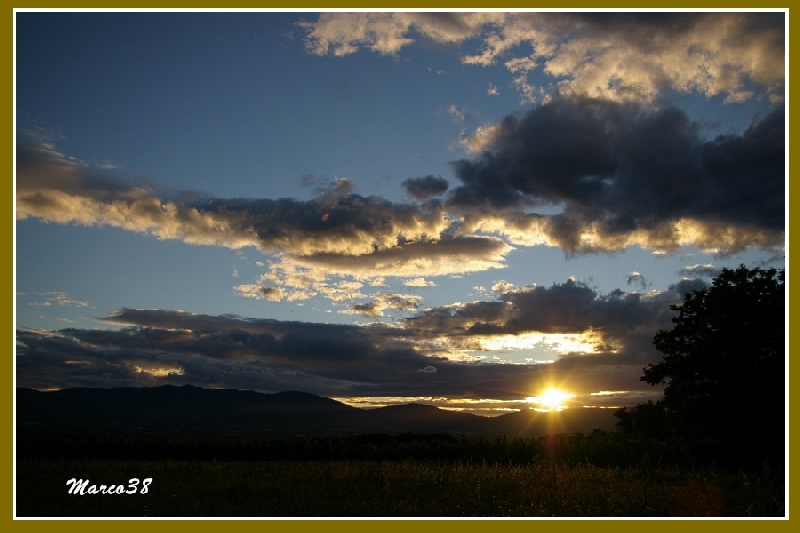 PhotoLive, la m&eacute;t&eacute;o en photos, en temps r&eacute;el.