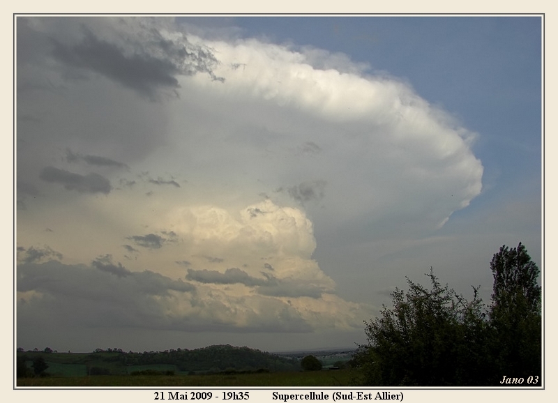 PhotoLive, la m&eacute;t&eacute;o en photos, en temps r&eacute;el.