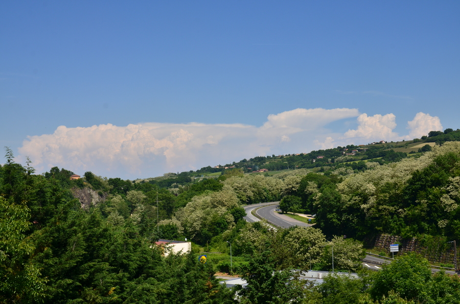 PhotoLive, la m&eacute;t&eacute;o en photos, en temps r&eacute;el.