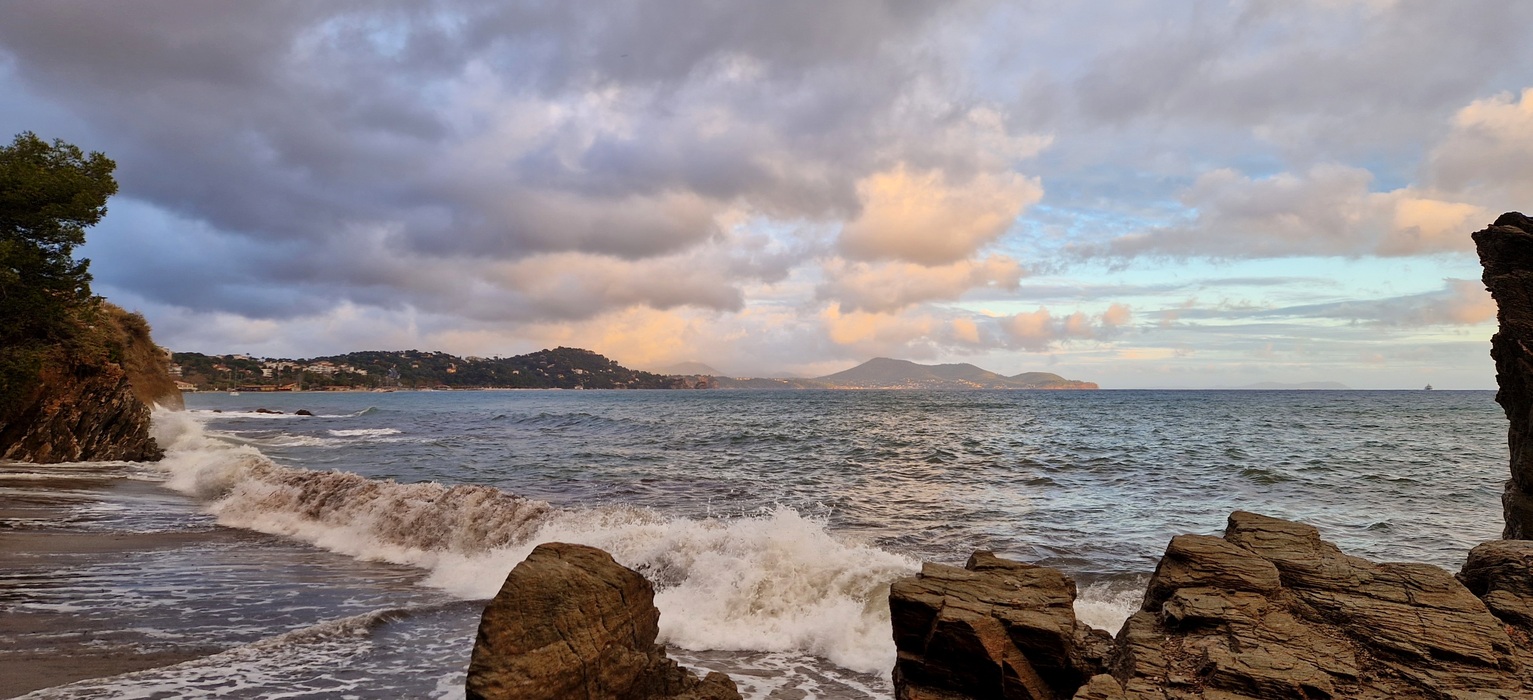 PhotoLive, la météo en photos, en temps réel.