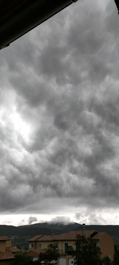 PhotoLive, la météo en photos, en temps réel.