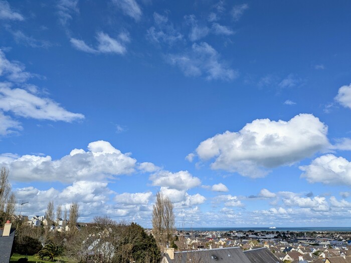 PhotoLive, la météo en photos, en temps réel.